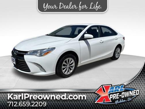 2017 Toyota Camry LE