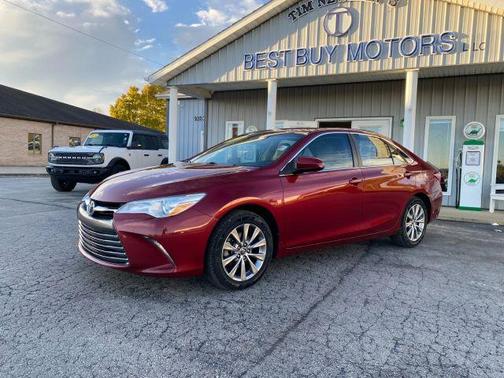2016 Toyota Camry XLE