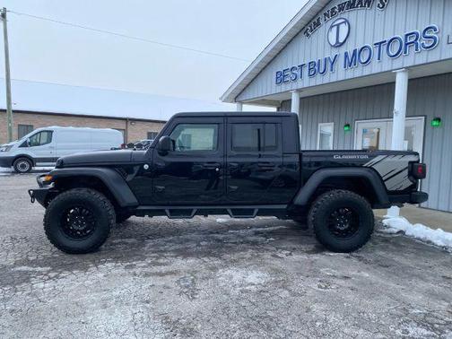 2020 Jeep Gladiator Sport