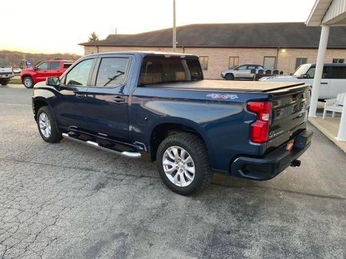 2021 Chevrolet Silverado 1500 Custom