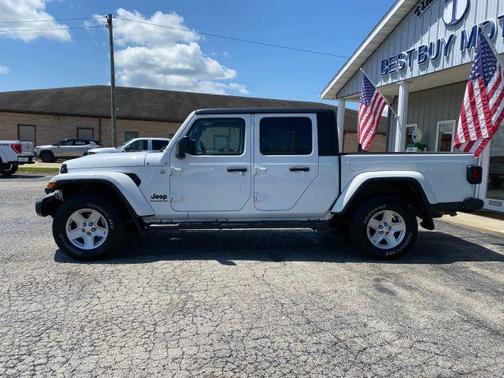 2020 Jeep Gladiator Sport