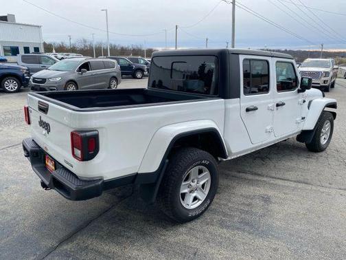 2020 Jeep Gladiator Sport