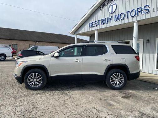 2017 GMC Acadia SLE-2