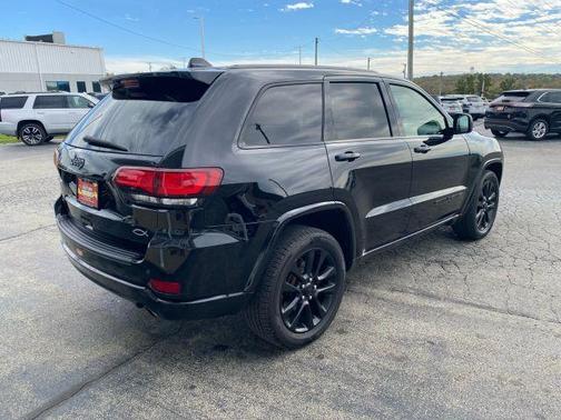 2019 Jeep Grand Cherokee Altitude