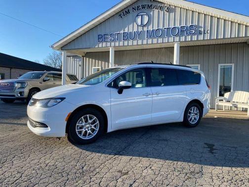 2021 Chrysler Voyager LXI