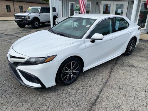 2021 Toyota Camry SE