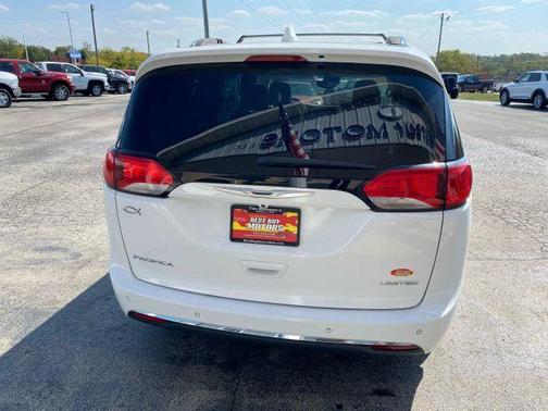 2017 Chrysler Pacifica Limited
