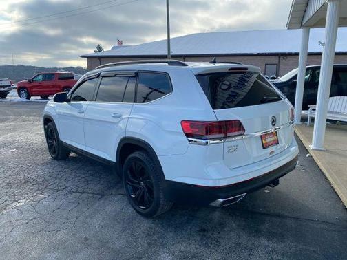 2022 Volkswagen Atlas 3.6L SE w/Technology