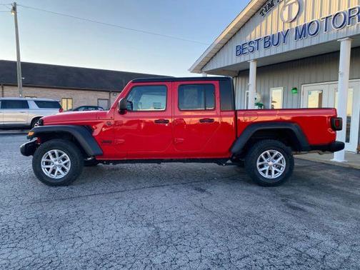 2023 Jeep Gladiator Sport