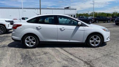 White 2014 Ford Focus SE