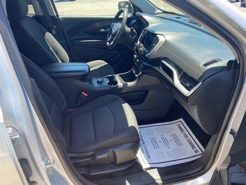 Silver 2022 GMC Terrain SLE