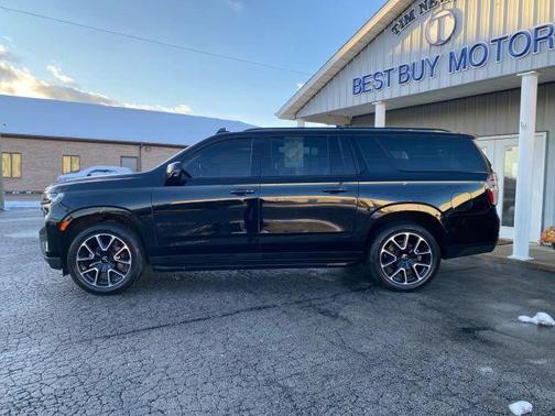 2021 Chevrolet Suburban RST