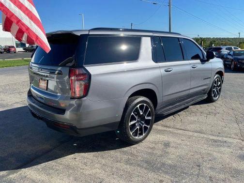 2021 Chevrolet Suburban RST