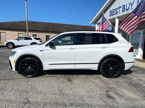 2020 Volkswagen Tiguan 2.0T SE R-Line Black