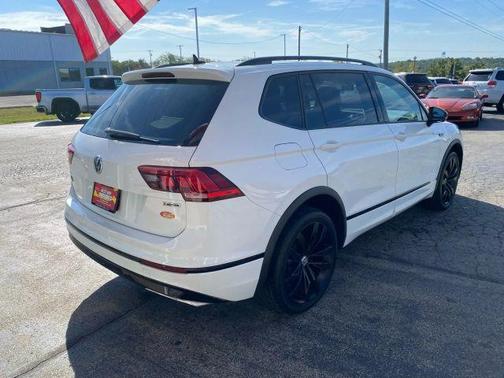 2020 Volkswagen Tiguan 2.0T SE R-Line Black