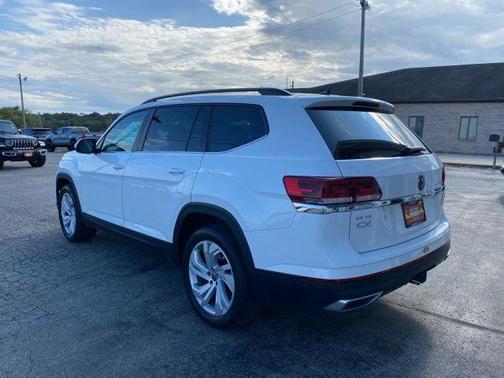 2022 Volkswagen Atlas 3.6L SE w/Technology