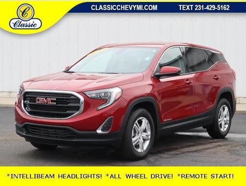 Photo 1 of 35 of 2020 GMC Terrain SLE