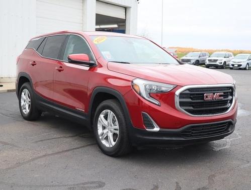 Photo 3 of 35 of 2020 GMC Terrain SLE
