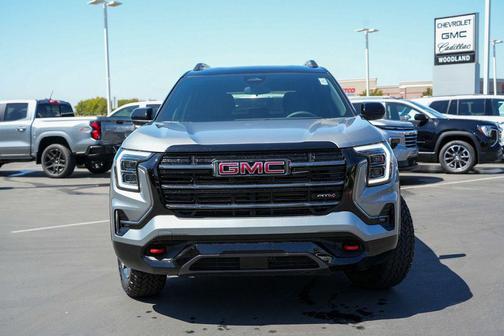 2026 GMC Terrain AWD AT4