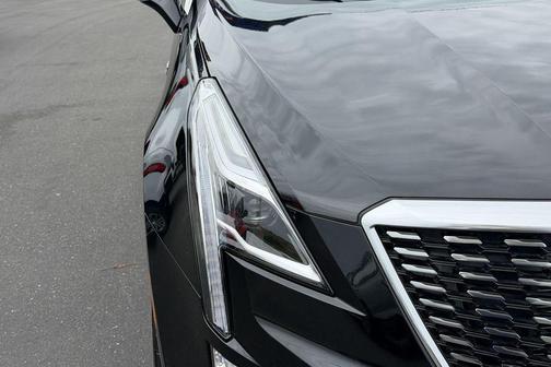 Stellar Black Metallic 2024 Cadillac XT5 Premium Luxury
