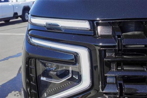 2026 Chevrolet Suburban Z71, 4WD