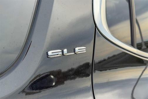 2022 GMC Acadia FWD SLE