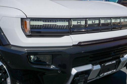 2024 GMC HUMMER EV SUV 2X