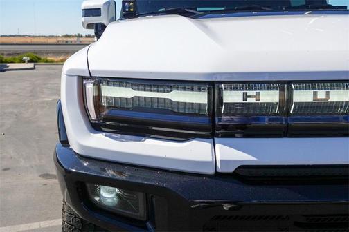 2024 GMC HUMMER EV SUV 2X