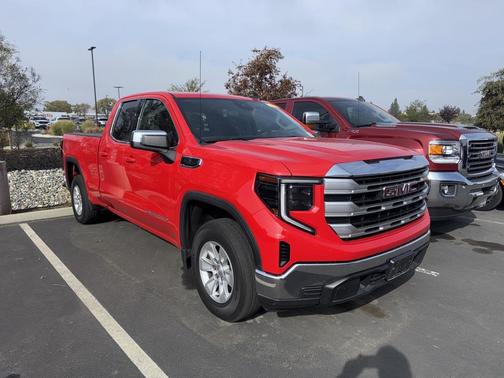 2022 GMC Sierra 1500 SLE