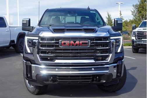2025 GMC Sierra 2500 SLT