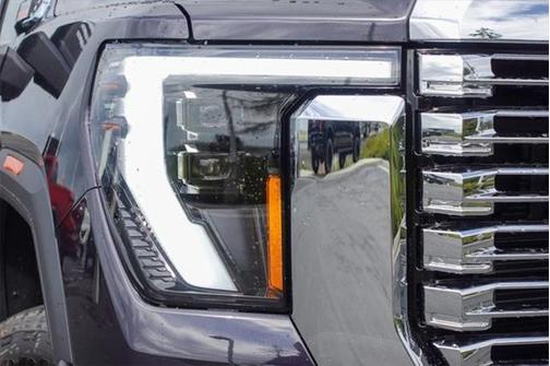 2025 GMC Sierra 2500 Denali