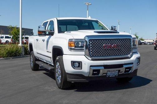 2017 GMC Sierra 2500 Denali