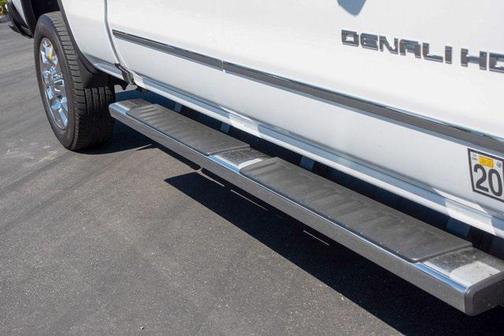 2017 GMC Sierra 2500 Denali