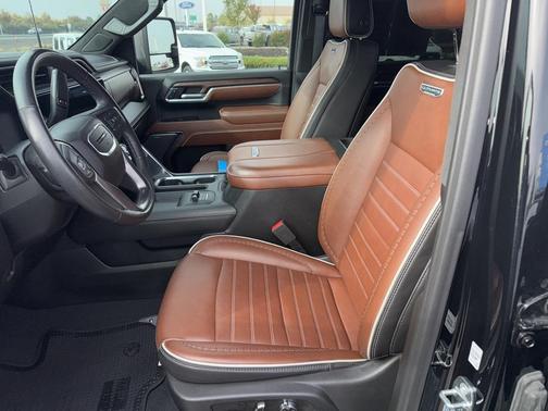 2024 GMC Sierra 2500 Denali Ultimate