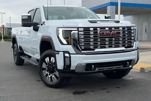 Glacier White Tricoat 2026 GMC Sierra 2500 Denali