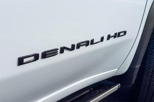 2026 GMC Sierra 3500 Denali