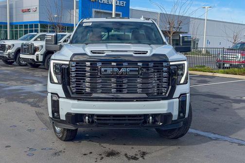 2026 GMC Sierra 3500 Denali