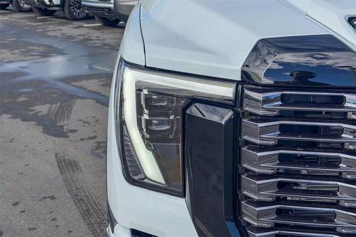 2026 GMC Sierra 3500 Denali