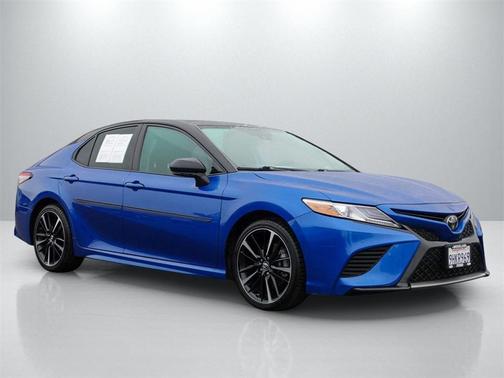 2019 Toyota Camry XSE
