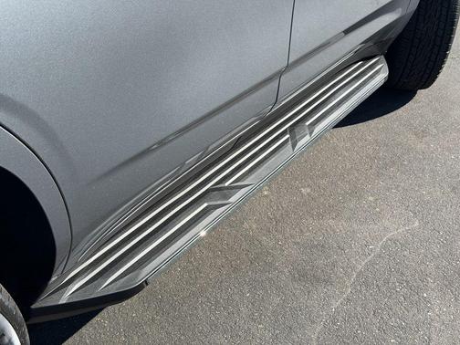 Sterling Gray Metallic 2026 Chevrolet Tahoe Premier