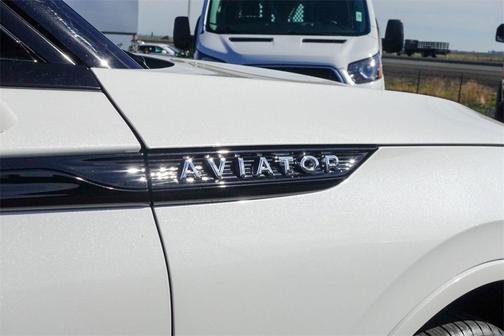 2023 Lincoln Aviator Reserve AWD