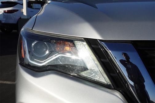 2019 Nissan Pathfinder SV