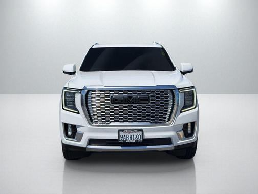 Summit White 2022 GMC Yukon XL Denali