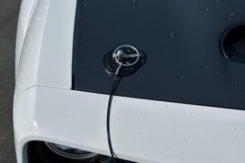 White Knuckle Clearcoat 2023 Dodge Challenger SRT Hellcat