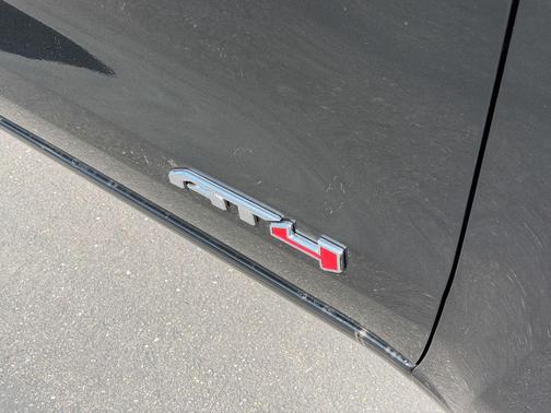 Onyx Black 2026 GMC Canyon AT4