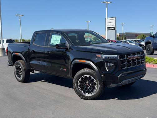 Onyx Black 2026 GMC Canyon AT4