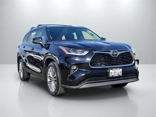 2024 Toyota Highlander Platinum