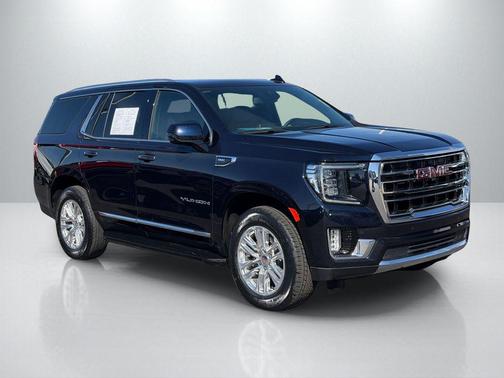 Midnight Blue Metallic 2024 GMC Yukon SLT