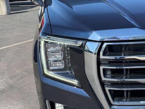 Midnight Blue Metallic 2024 GMC Yukon SLT