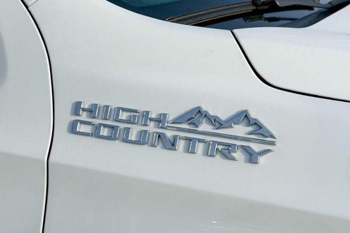 2026 Chevrolet Suburban High Country, 4WD